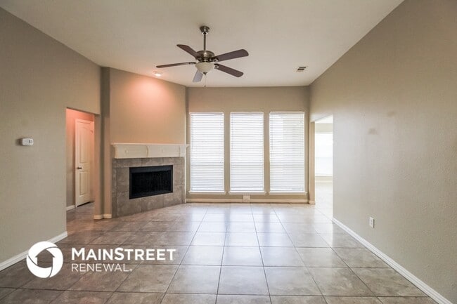 Photo - 217 Timber Dr