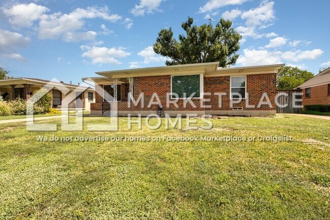 Photo - 9308 Lindaro Ln