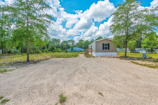 Photo - 126 Pansy Ln