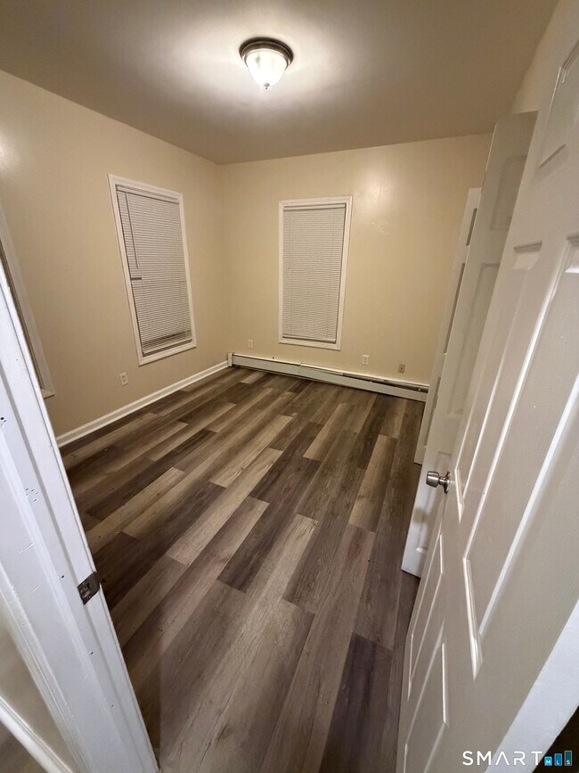 Photo - 147 Hazel St Unit 1