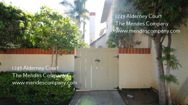 Photo - 1249 Alderney Ct