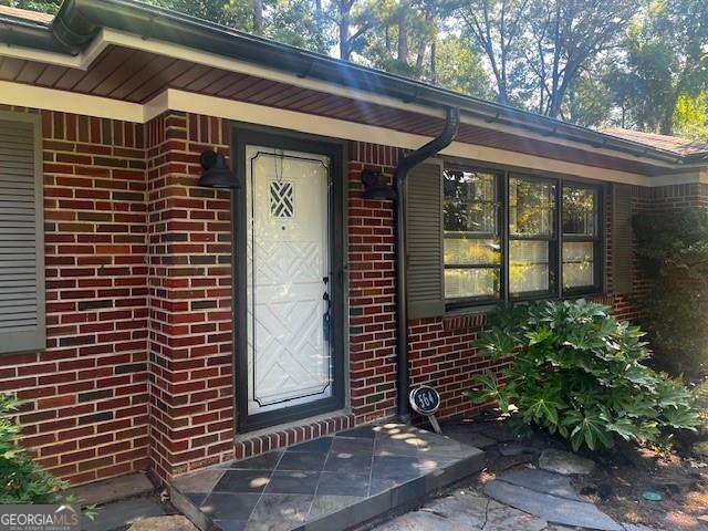 Photo - 564 Wimbledon Rd NE