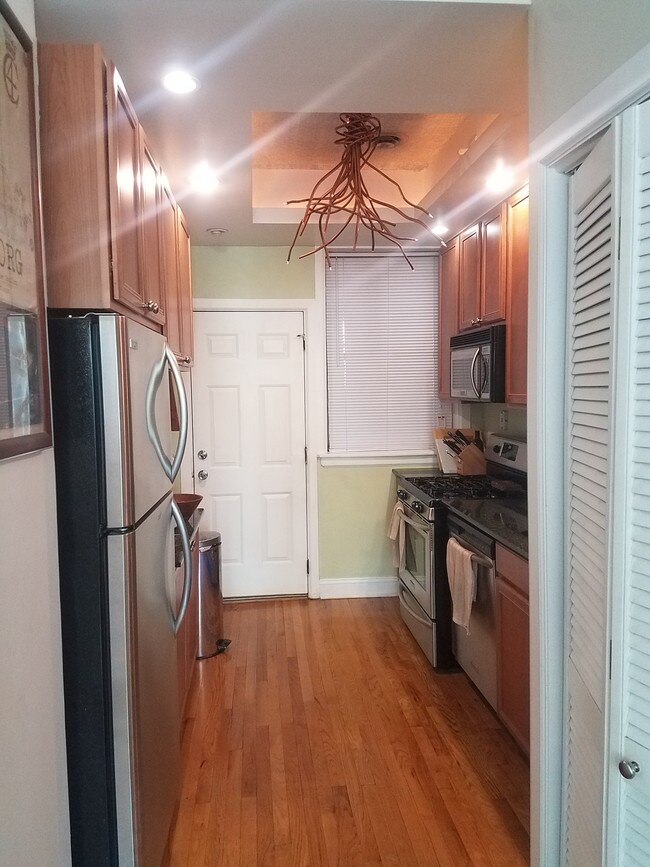 Photo - 4121 N Sheridan Rd Condo Unit 1s