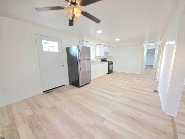 Photo - 1804 McKinley Ave