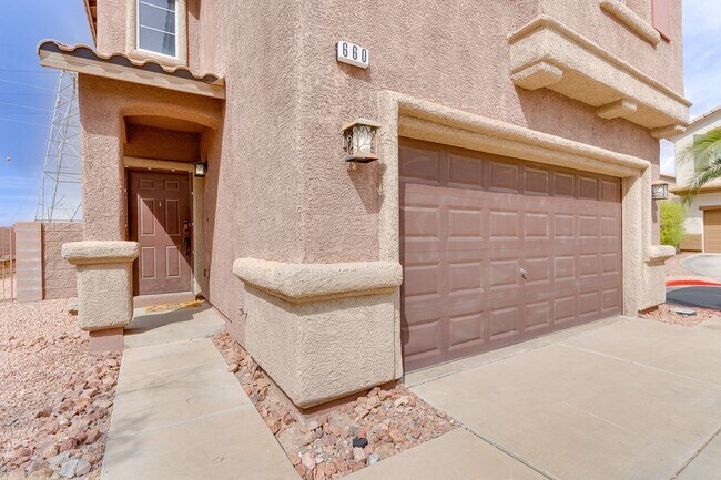 Photo - VIBRANT 3BEDROOM 2.5BATH HOME IN 89015
