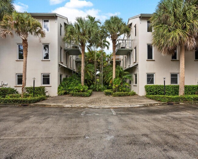 Photo - 812 SW 4th Ave
