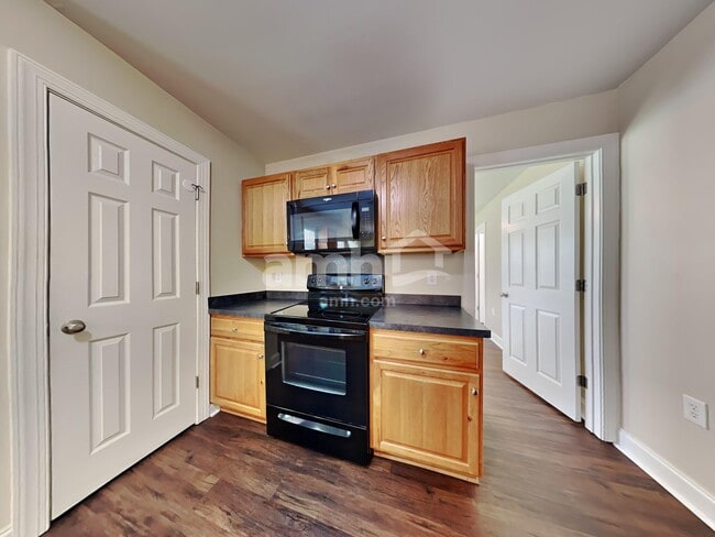 Photo - 205 Turner Greens Ct