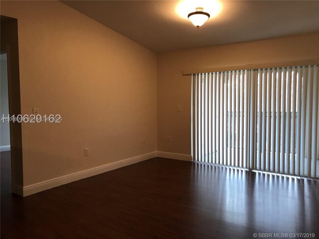 Photo - 2520 Centergate Dr Unit 303