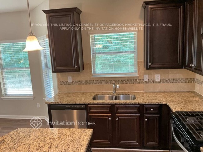 Photo - 340 Madison Grace Ave