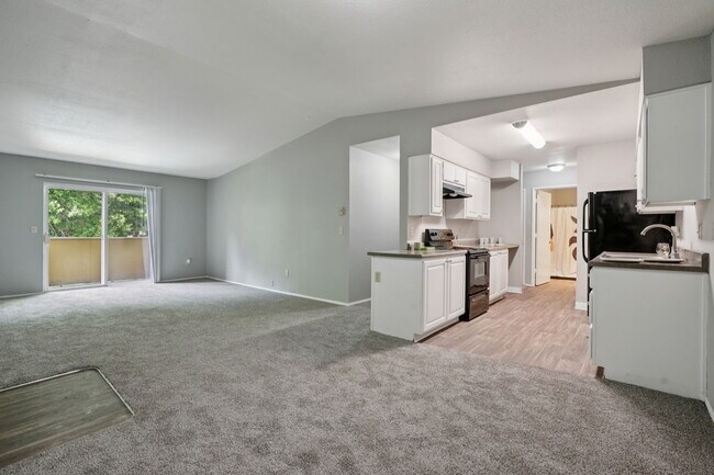 Photo - Arnada Pointe