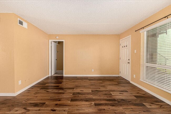 Photo - Spacious PHX Condo
