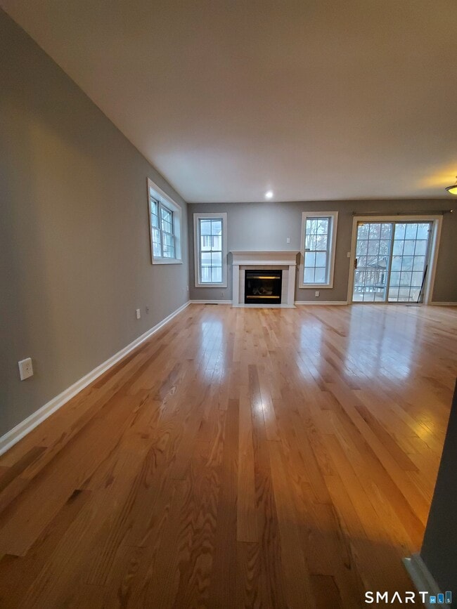 Photo - 157 Leeder Hill Dr Unit 206