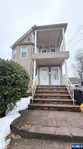 Photo - 140 Liberty St