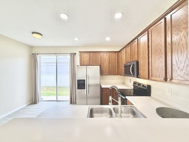 Photo - 6566 Marlberry Way