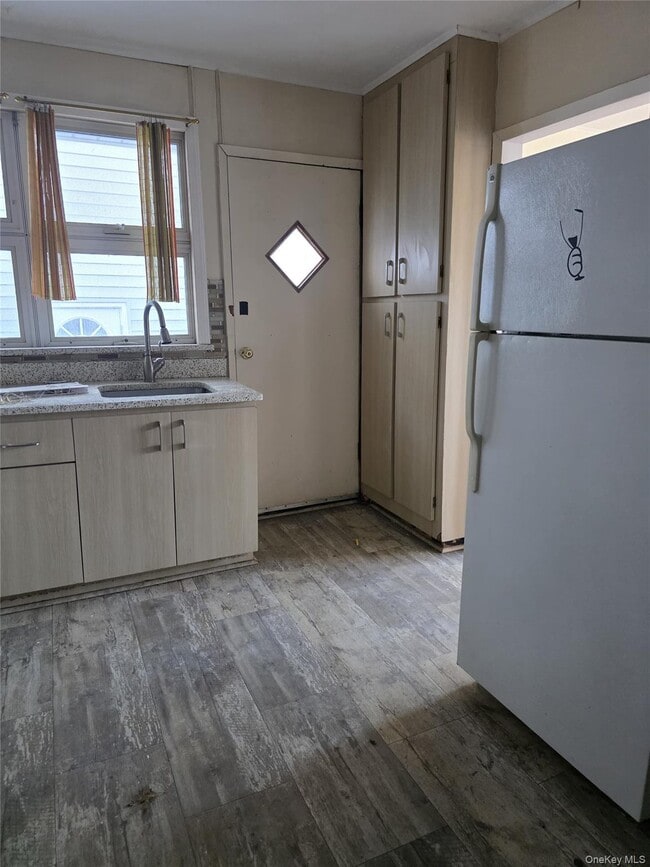 Photo - 13-03 154th St