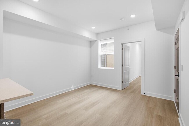 Photo - 2251 N 12th St Unit 3