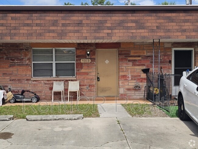 Building Photo - 5313 James St Rental
