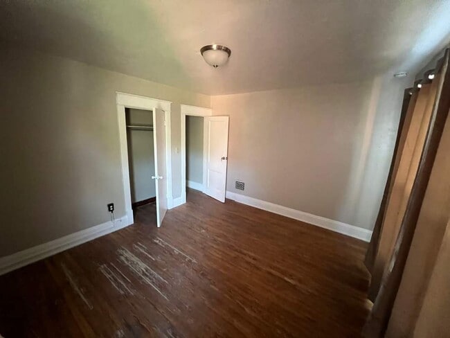 Photo - 407 E 14th Ave