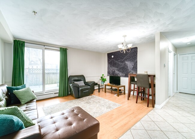 Building Photo - 5778-5778 South St Unit 215