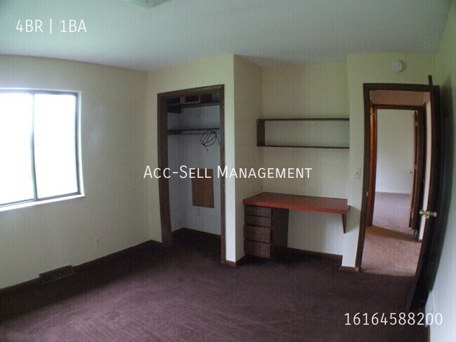 Photo - 5227 Rich St