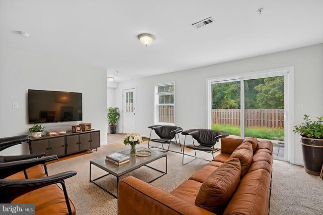 Photo - 266 Brock Bridge Rd Townhome