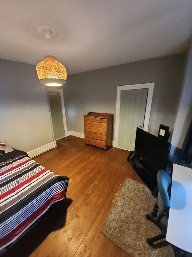 Photo - 75 Duke St Unit L2
