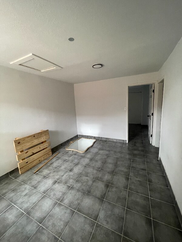 Photo - 1815 Nomas St Unit 4