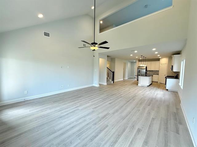 Photo - 2708 Shiners St