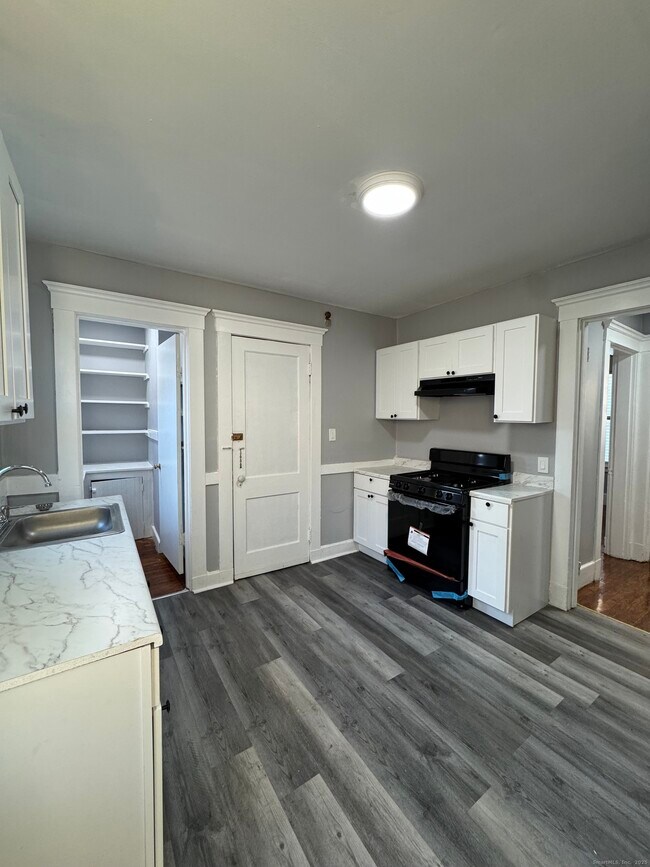 Photo - 1528 Ella T Grasso Blvd Unidad 2