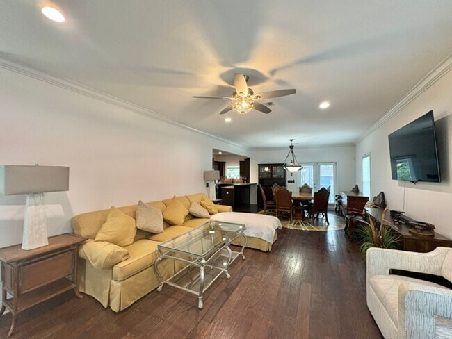 Photo - 104 Golf Villa Dr