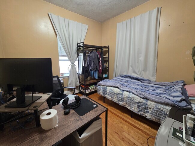 Photo - 9 Shepherd Ave Unit #2