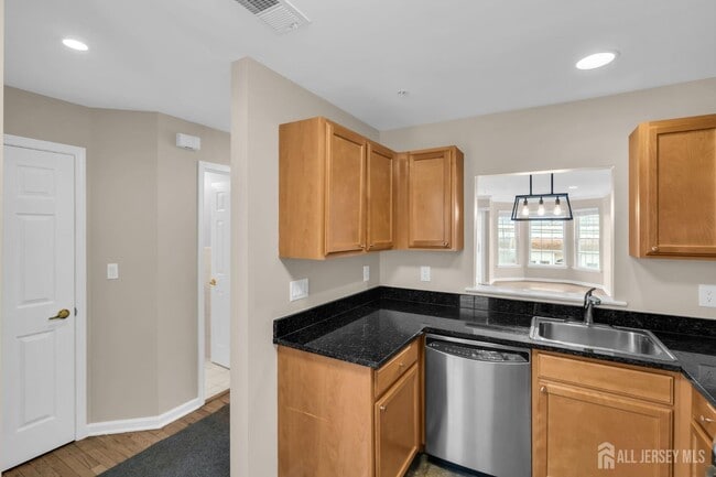 Photo - 129 Ademics Way