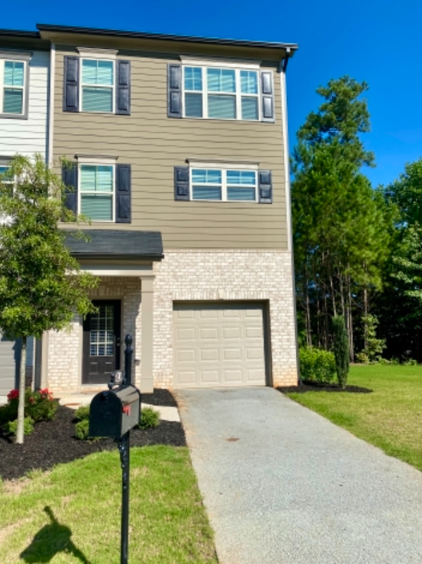 Photo - 3141 Meadowstone Ln SW