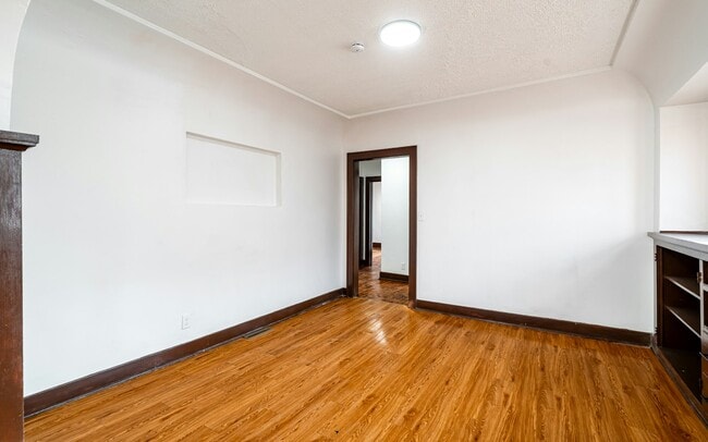 Photo - 2548 N 38th St