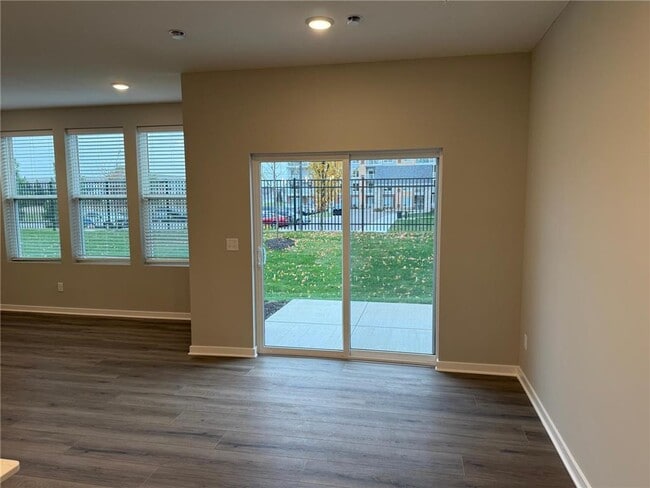 Photo - 1791 Hauer Trail