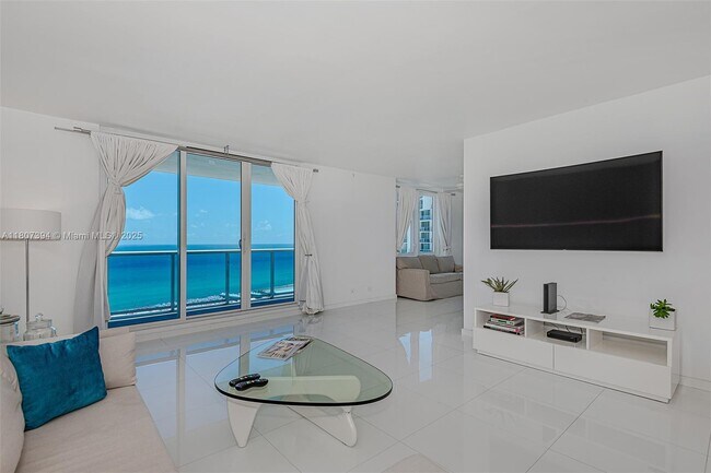 Photo - 2301 Collins Ave Unit 1538