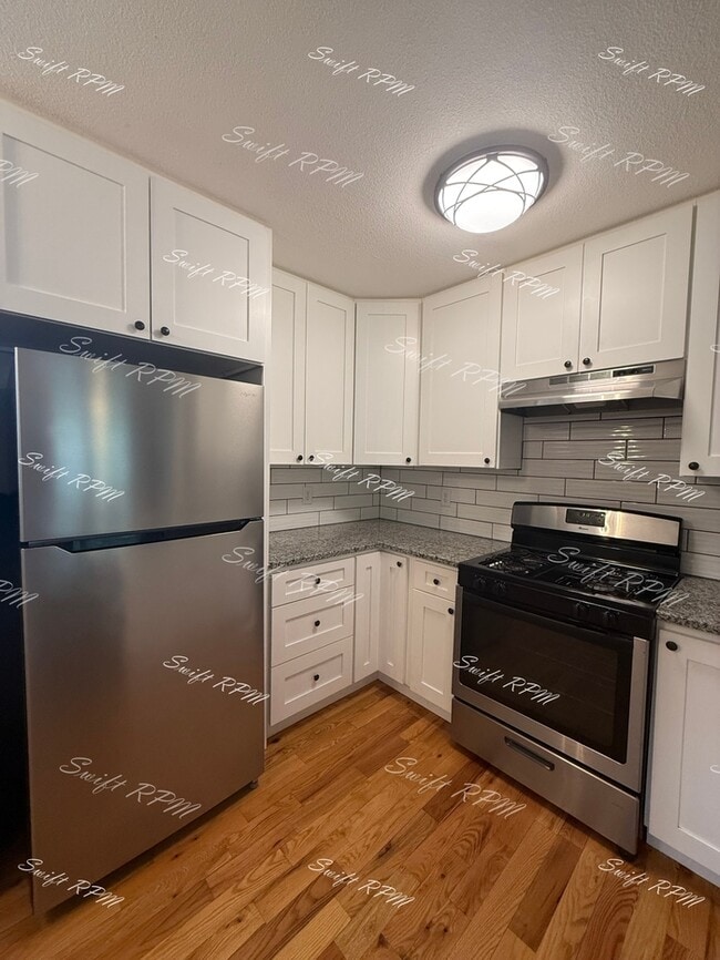 Photo - 18106 19th St N