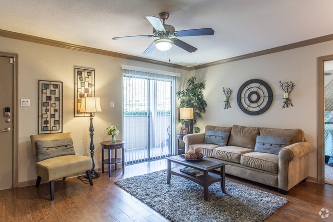 Living Room - Teakwood at Seabrook