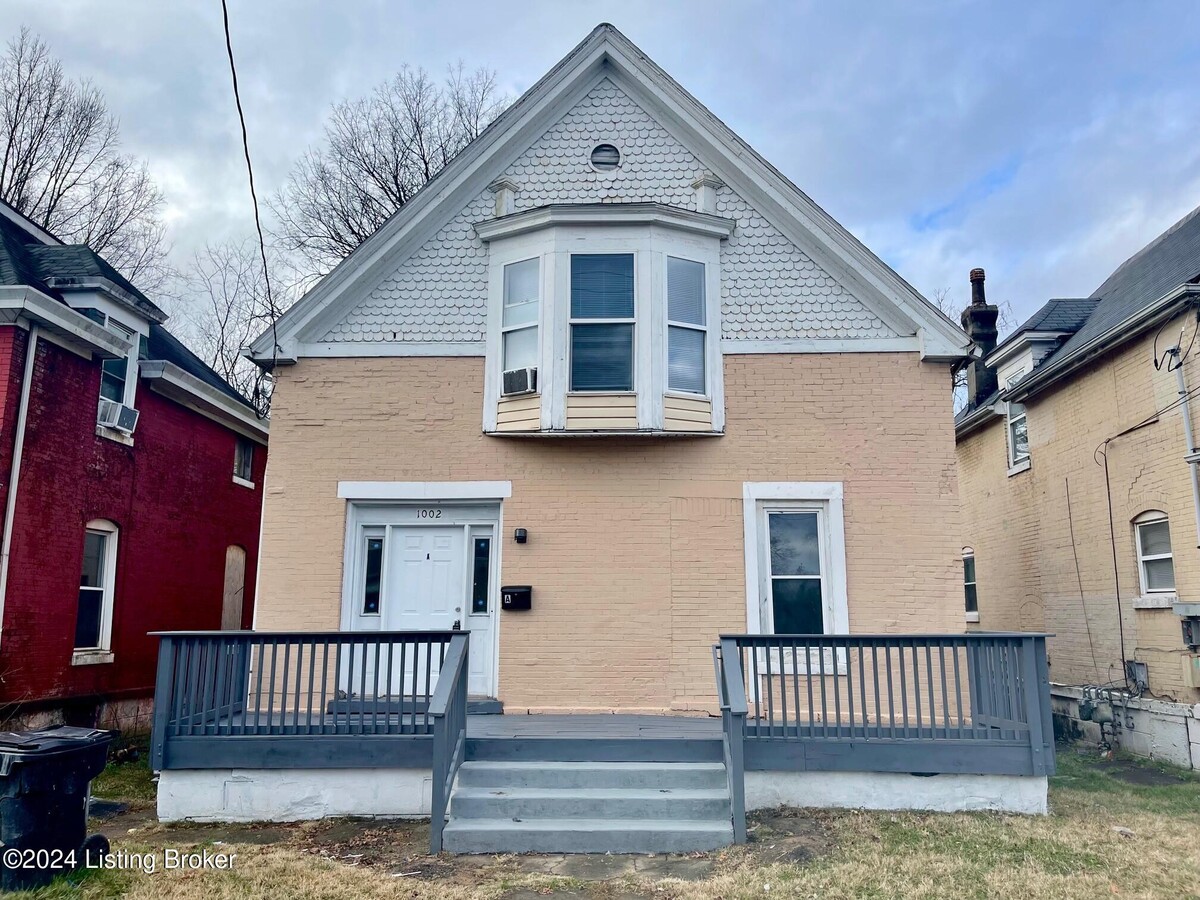 Photo - 1002 S 28th St Apartment Unit 2B