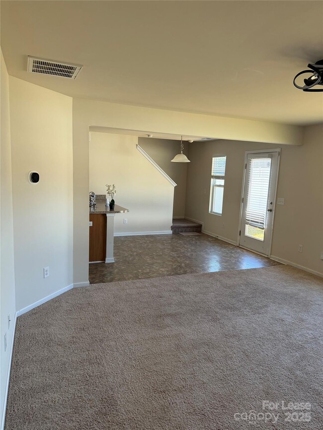 Photo - 6935 Nathan Dr