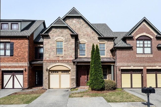 Photo - 1655 Township Cir