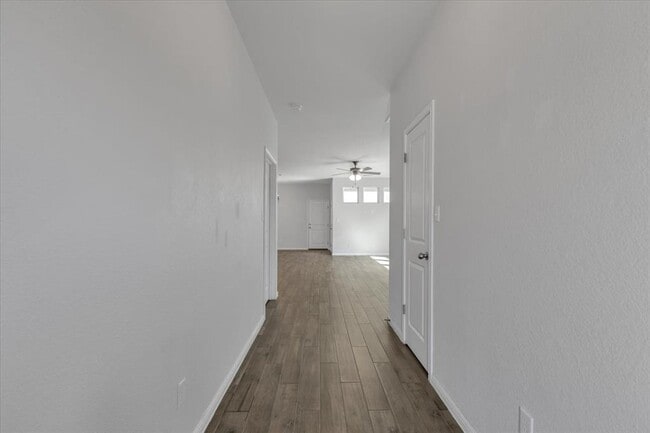 Photo - 223 Clearlake Dr