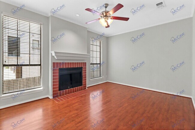 Photo - 4141 Hyer St