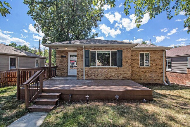 Building Photo - Single-Family 4 Bedroom 2 Bathroom Home in Englewood
