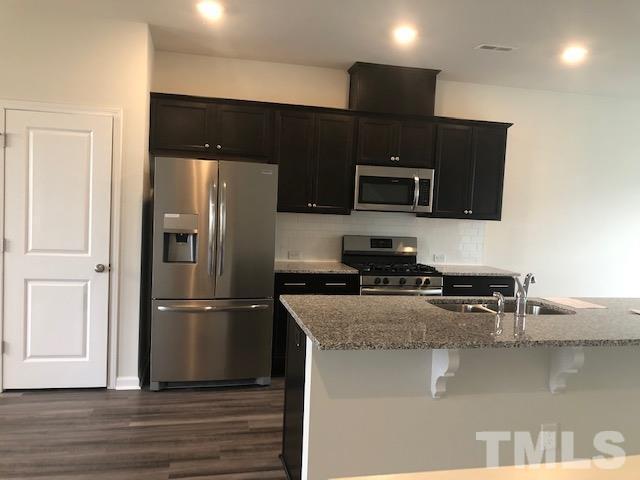 Photo - 704 Gimari Dr