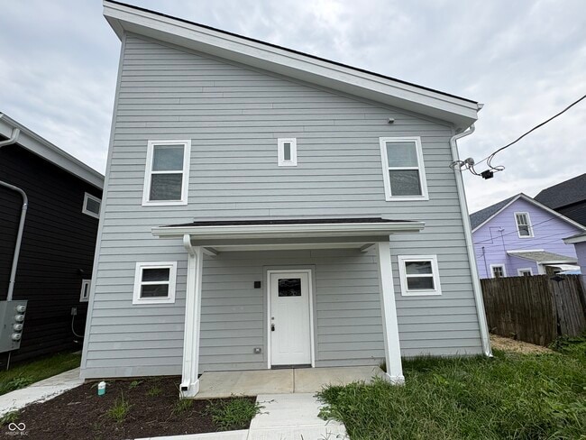 415 N Walcott St