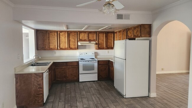 Photo - 2654 E Impala Ave