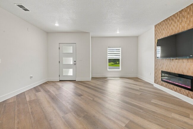 Photo - 1691 Santos St SE Unit 1691