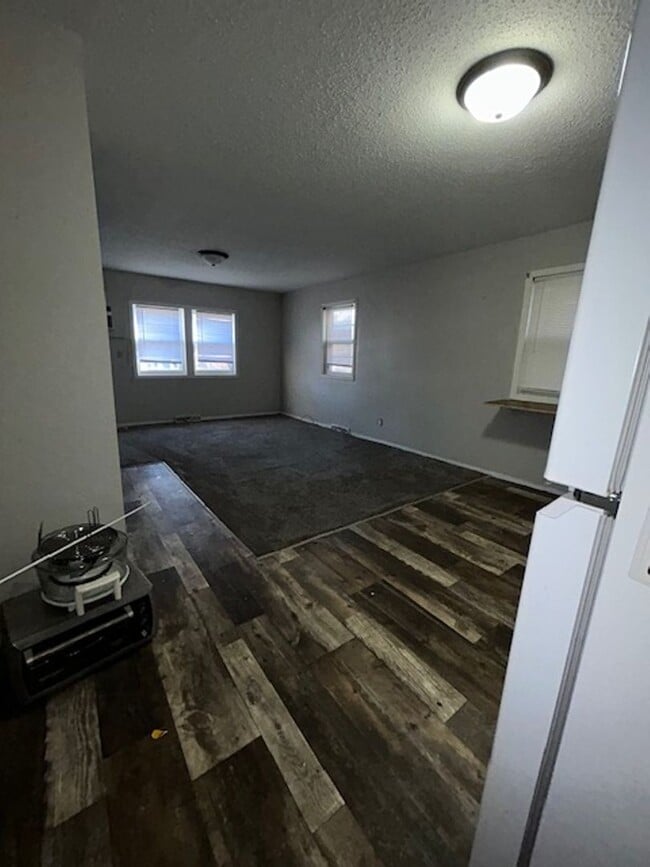 Photo - 713 S Duluth Ave Unidad Duluth