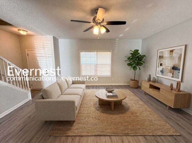 Photo - 8640 Thomas Ln